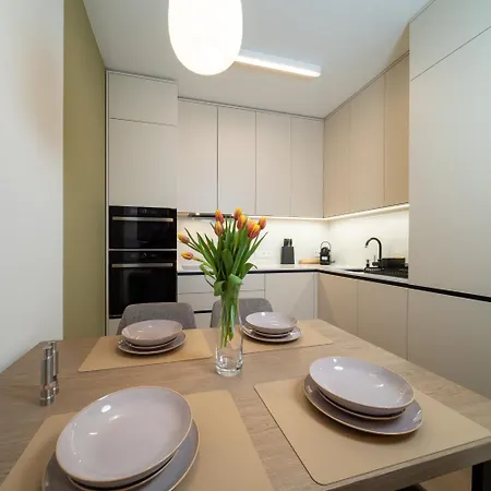 Eurovea Tower Free Parking * ברטיסלאבה