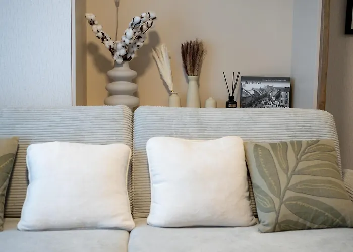 Eurovea Tower Free Parking Feriehus *